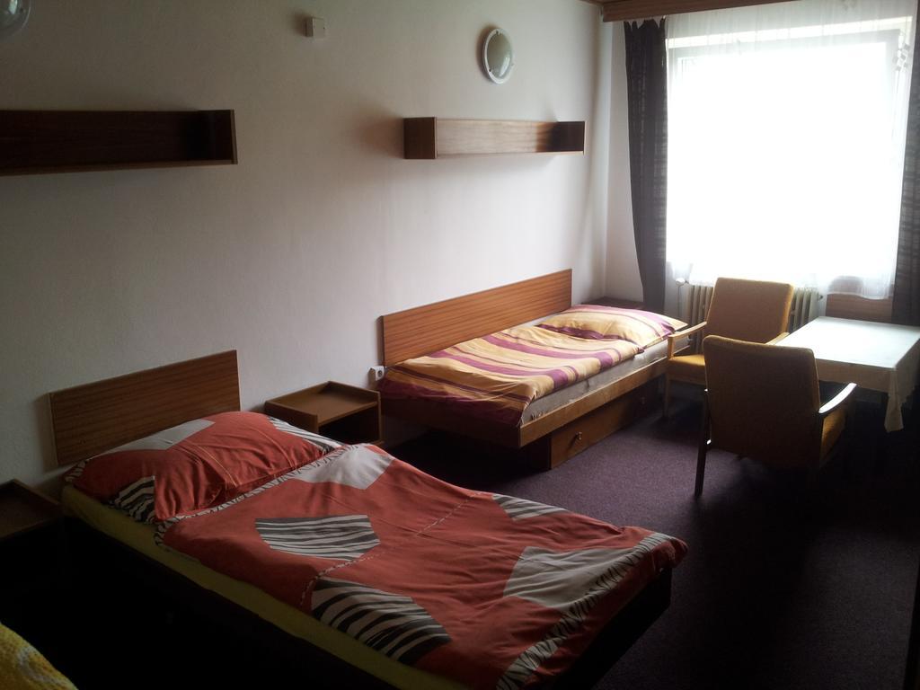 Penzion Tenis Poděbrady Zimmer foto
