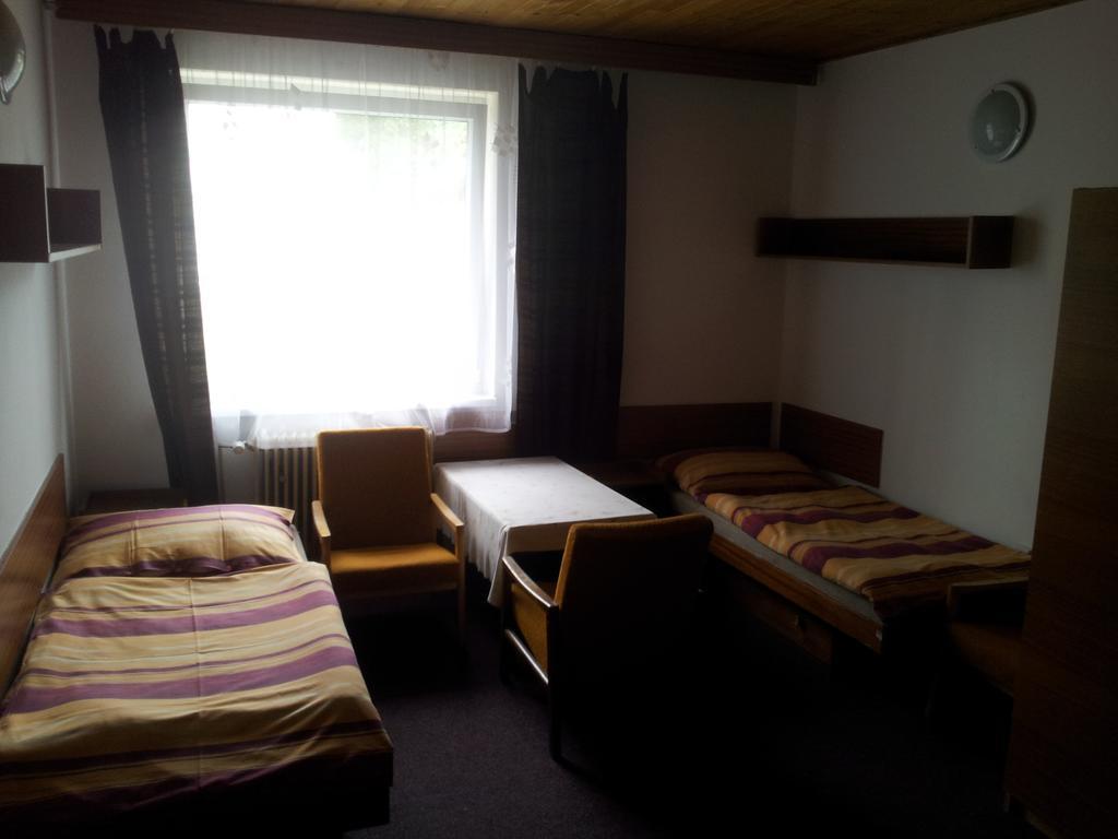 Penzion Tenis Poděbrady Zimmer foto
